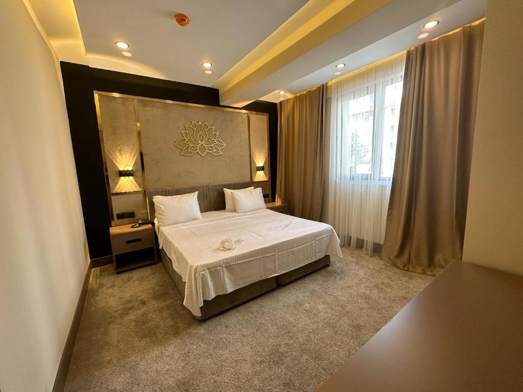 Istanblu Hotel Atasehir Istanbul Exteriör bild