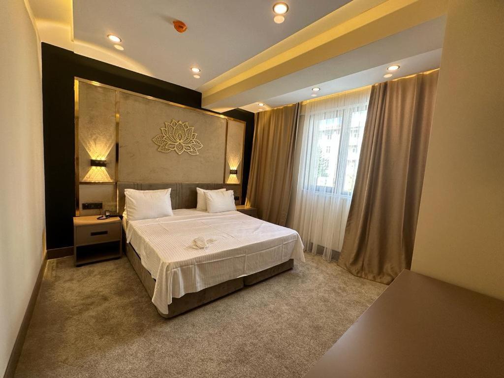 Istanblu Hotel Atasehir Istanbul Exteriör bild