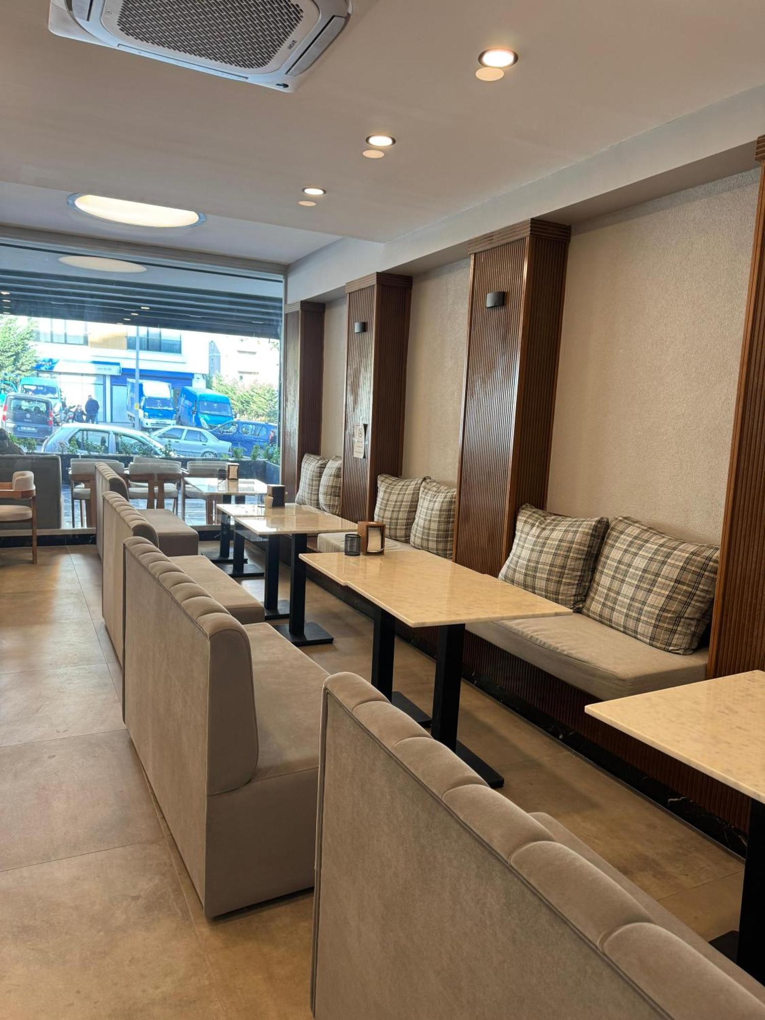 Istanblu Hotel Atasehir Istanbul Exteriör bild