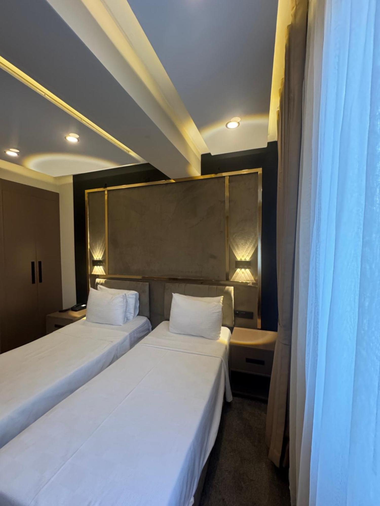 Istanblu Hotel Atasehir Istanbul Exteriör bild